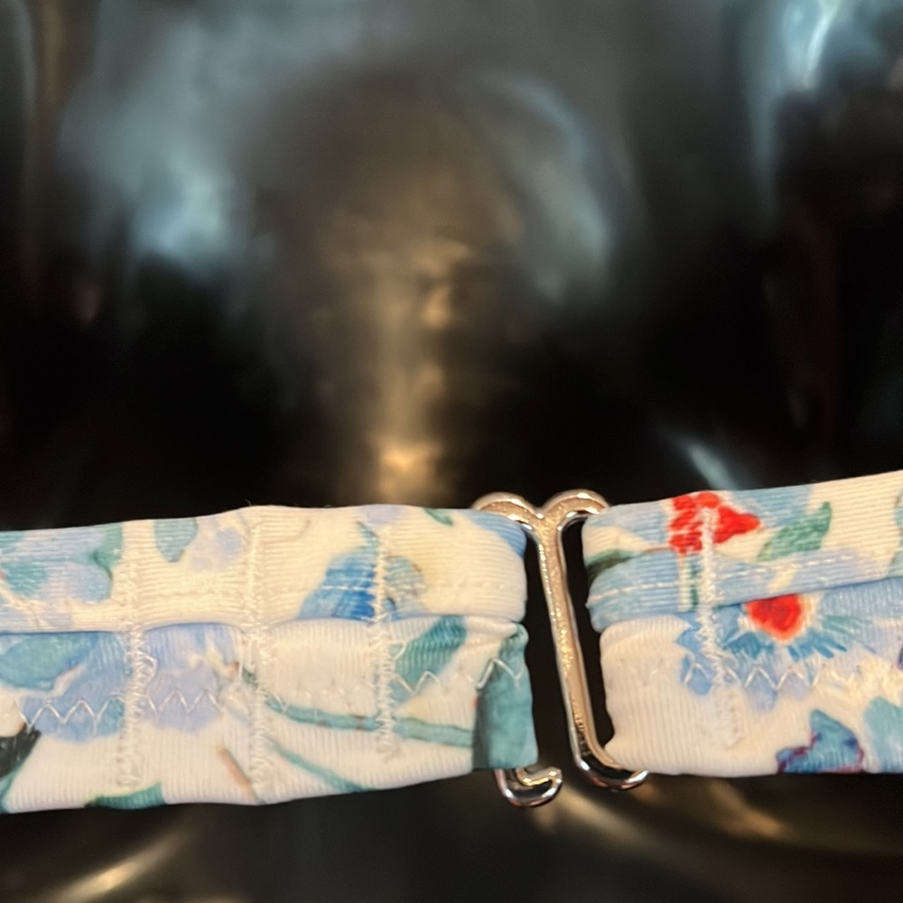 Floral Ruffle Push Up Bikini Top - Picture 4 of 6